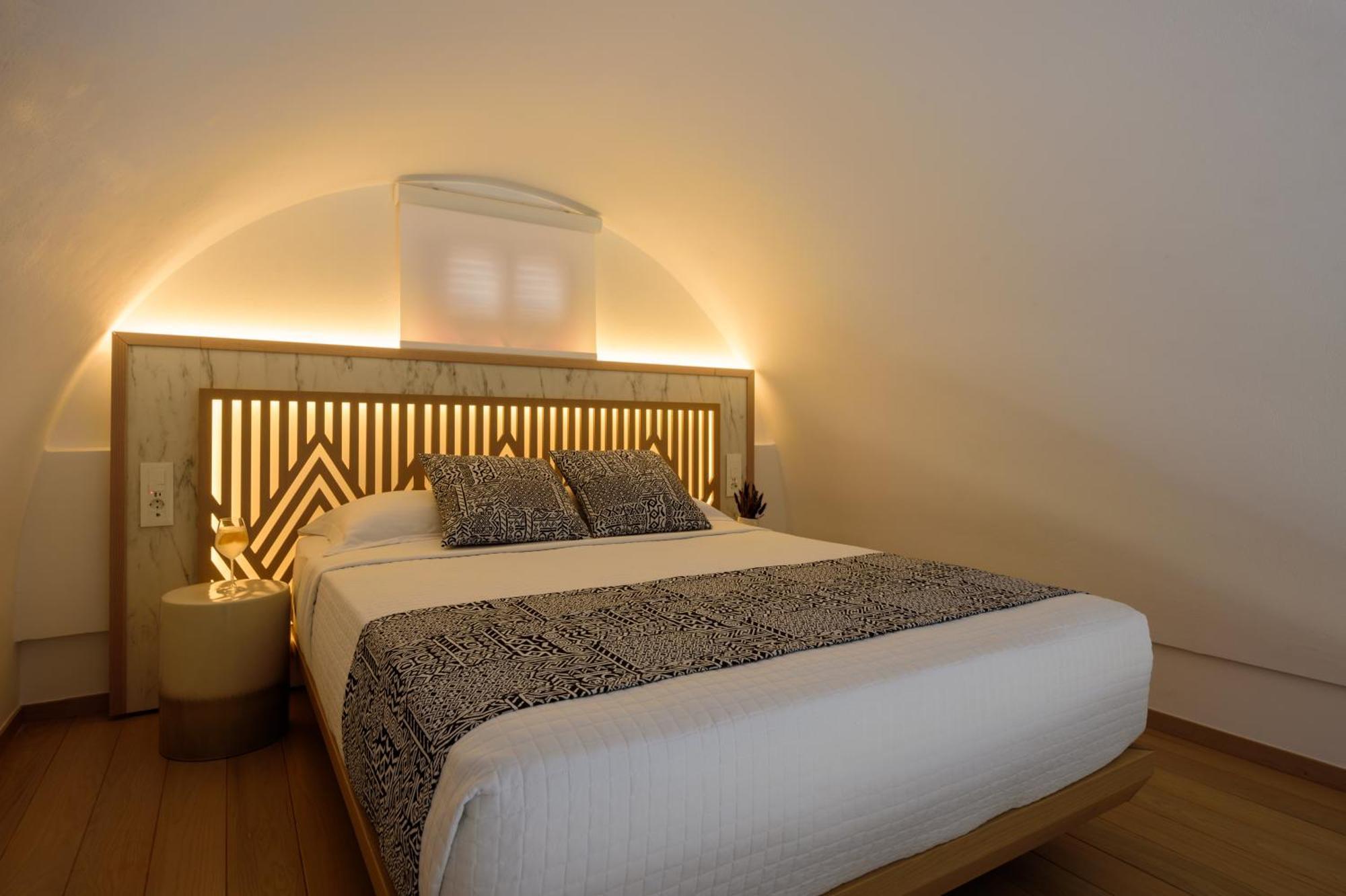 Astir Thira Hotel Fira  Ngoại thất bức ảnh