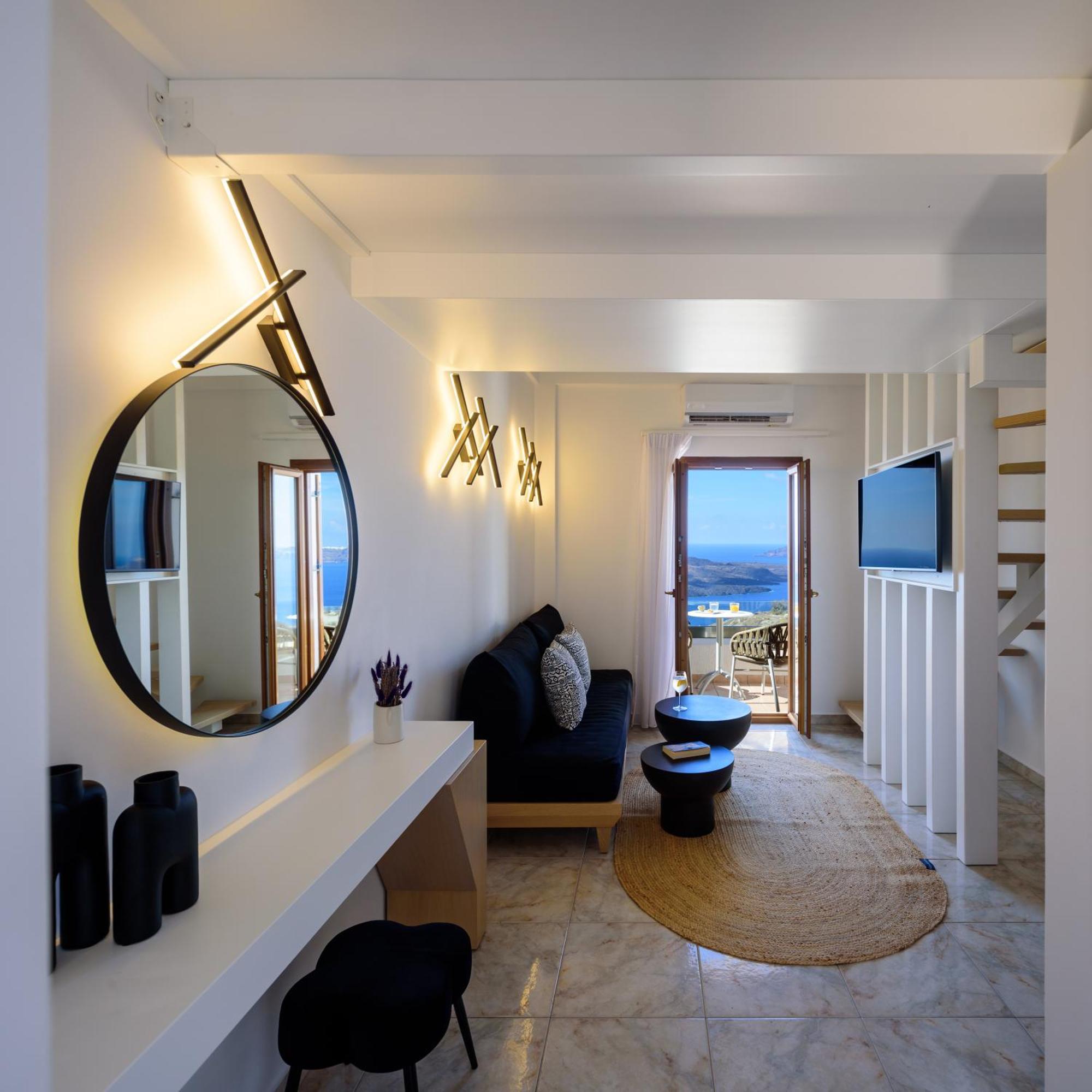 Astir Thira Hotel Fira  Ngoại thất bức ảnh