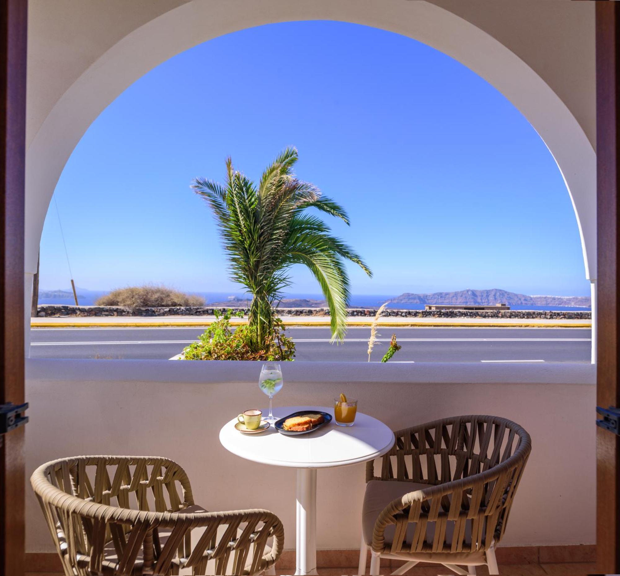Astir Thira Hotel Fira  Ngoại thất bức ảnh