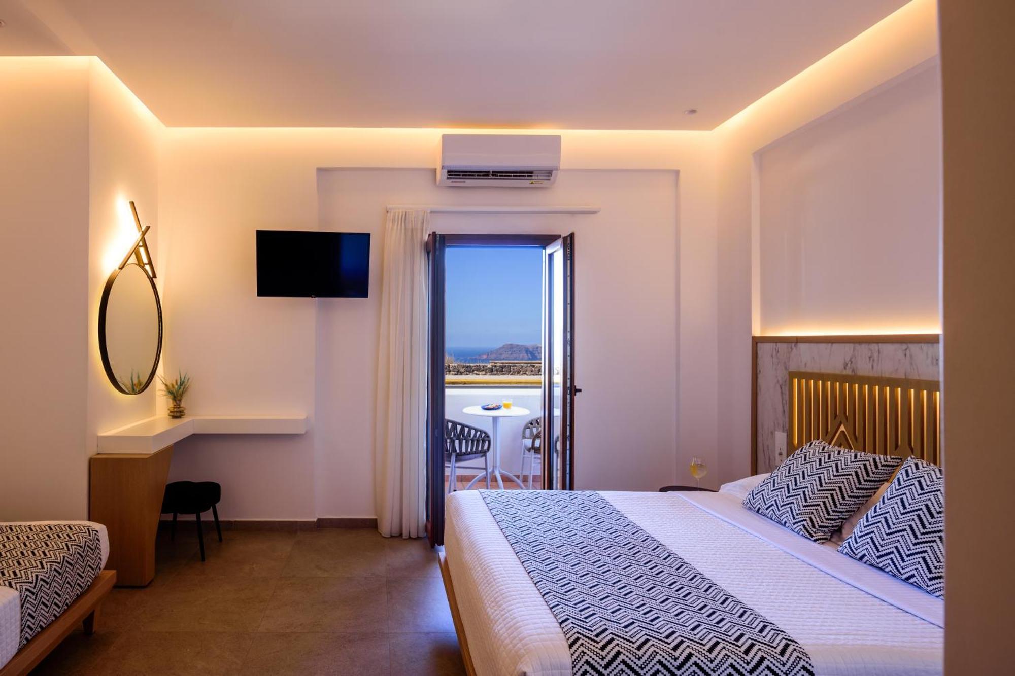 Astir Thira Hotel Fira  Ngoại thất bức ảnh