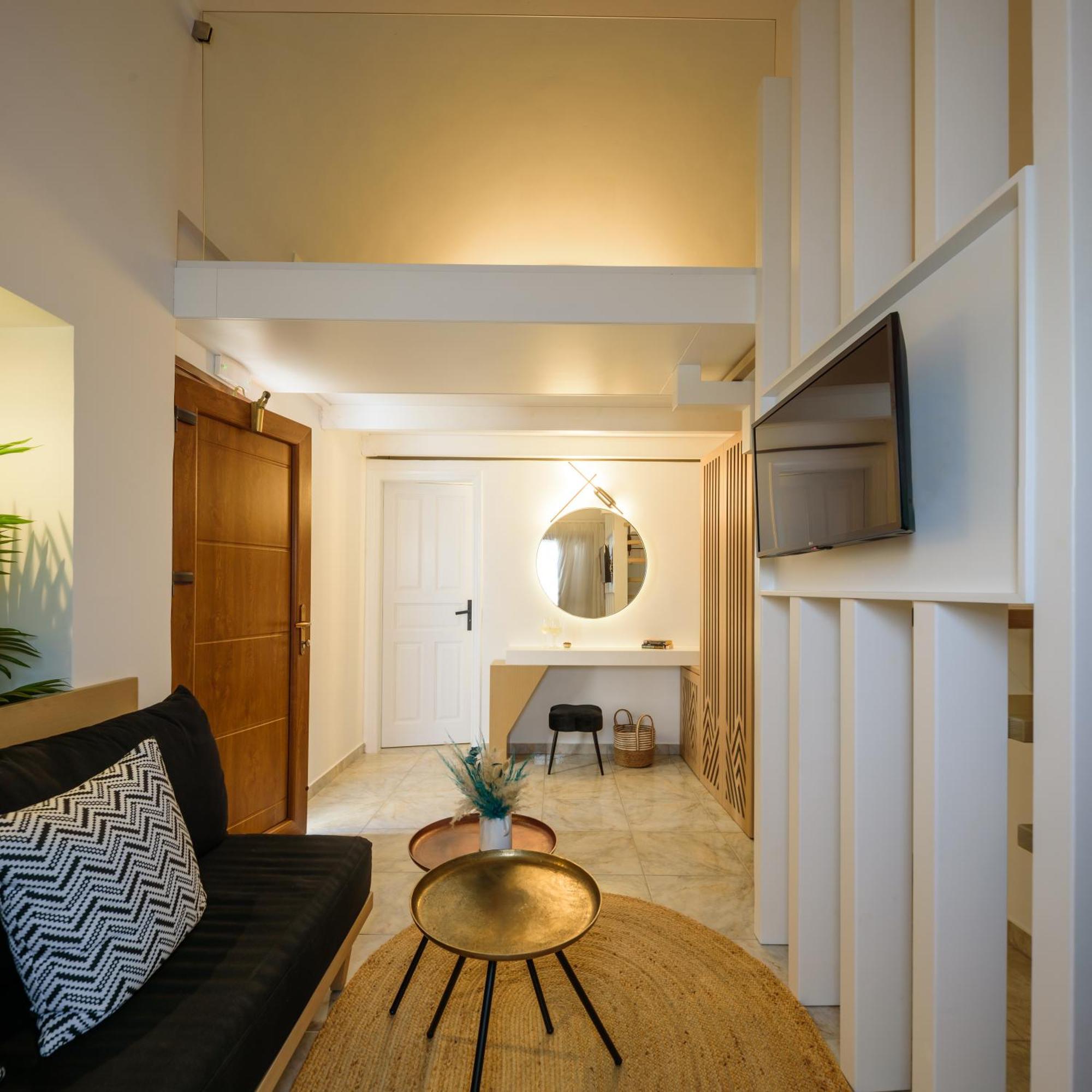 Astir Thira Hotel Fira  Ngoại thất bức ảnh