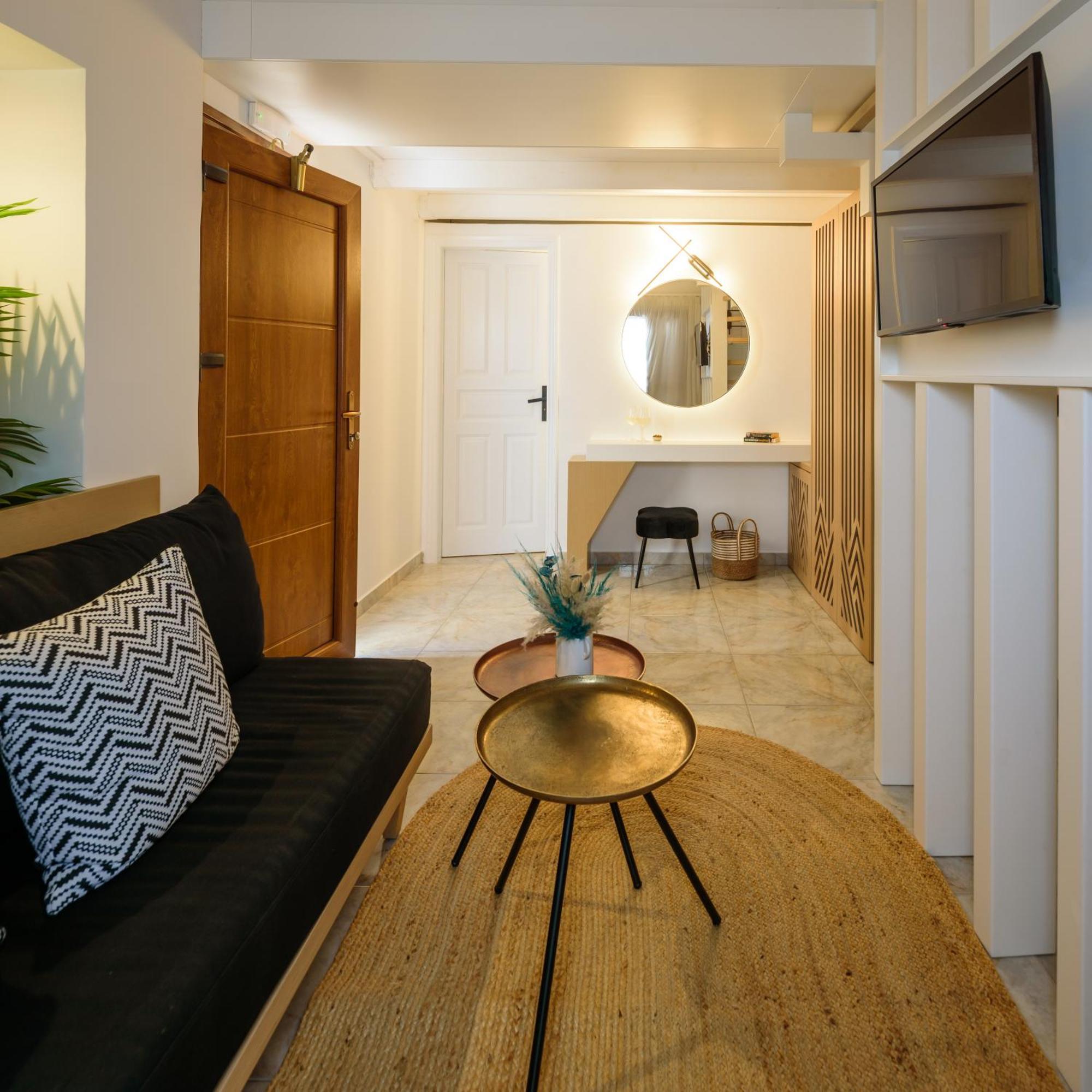 Astir Thira Hotel Fira  Ngoại thất bức ảnh